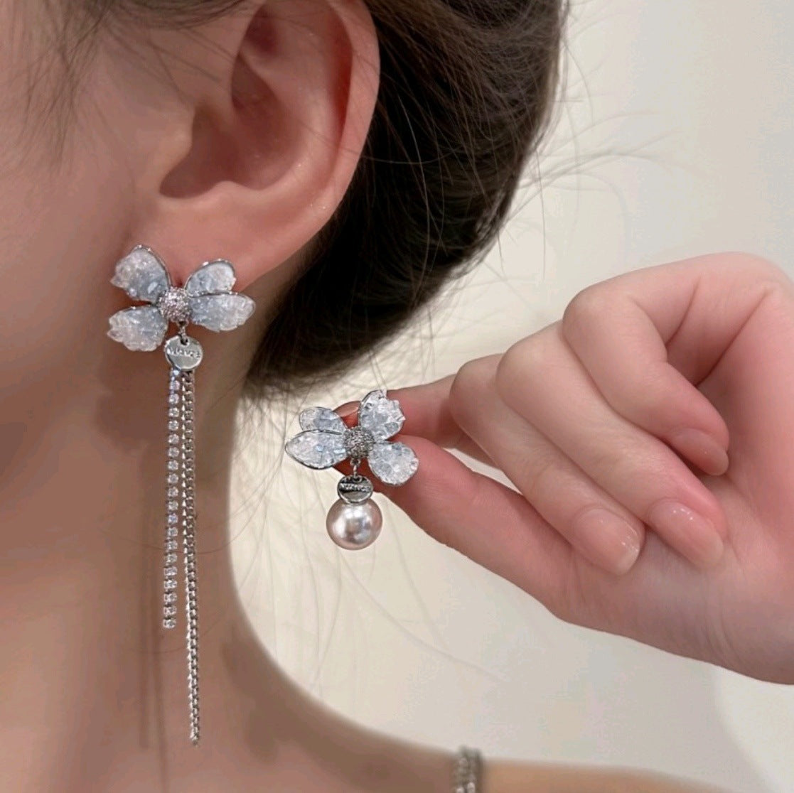 Asymmetrical blue crystal flower pearl tassel earrings