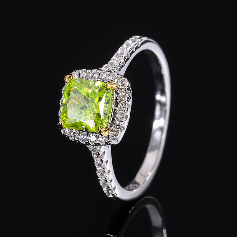 Olive Green Square Diamond Temperament Light Luxury Ring