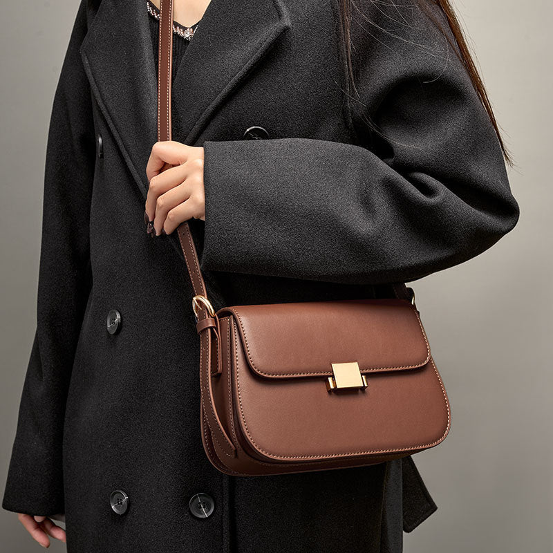 New autumn and winter fashion shoulder messenger bag