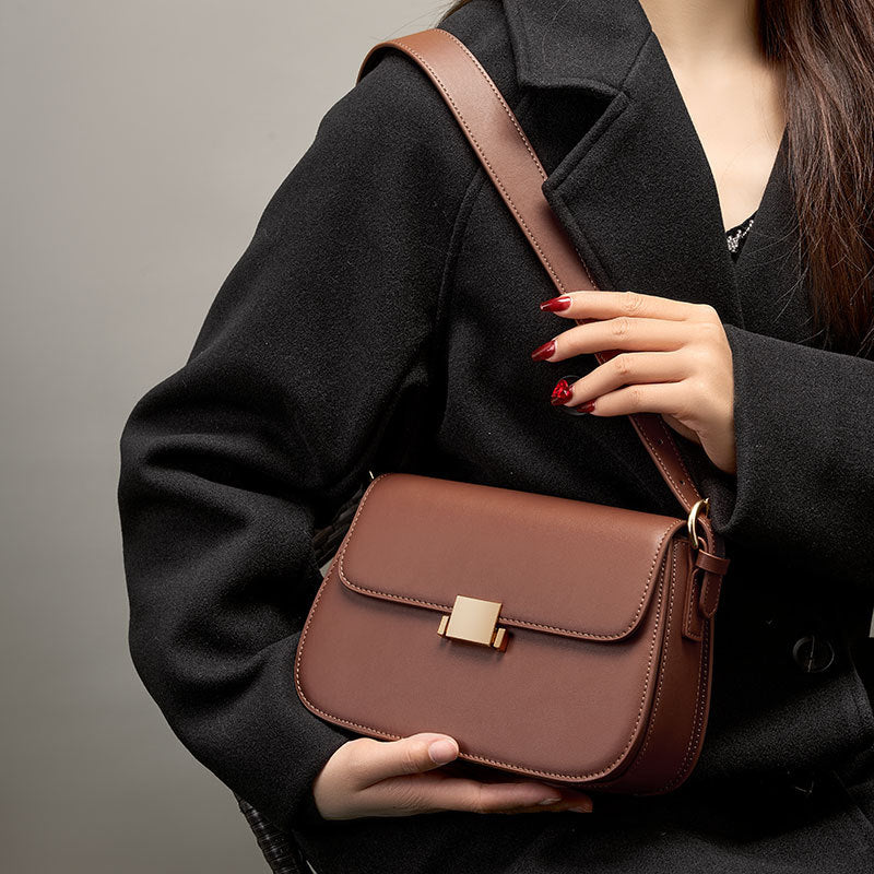 New autumn and winter fashion shoulder messenger bag