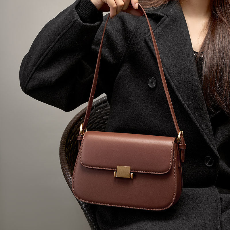 New autumn and winter fashion shoulder messenger bag